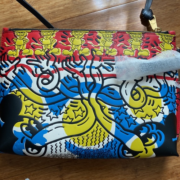 NWT! Coach LE Mickey Mouse Keith Haring XL zip leather pouch/ wallet set - Picture 6 of 9